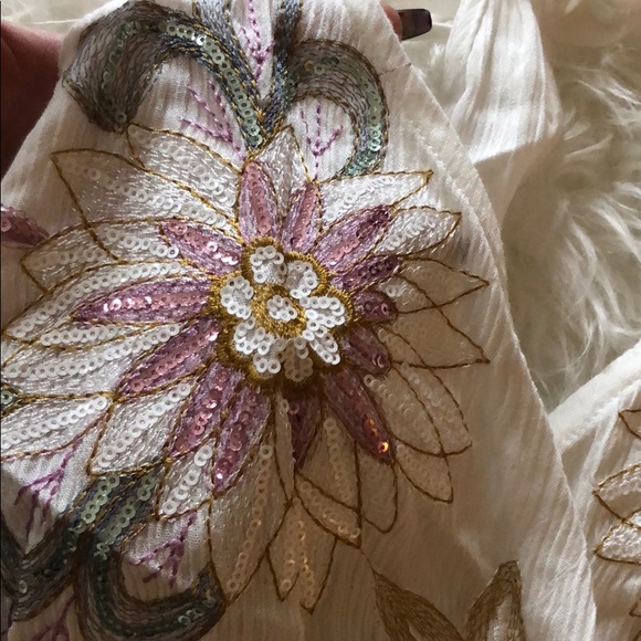 EMBELLISHED MAXI DRESS IN IVORY - Picture 8 of 8